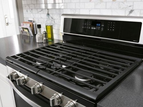 Whirlpool - 30 in. Wide 5 burners 6.0 cu. ft. Self-Cleaning Freestanding Double Oven Gas Convection Range - Stainless Steel