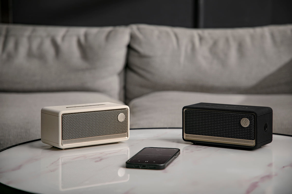 Edifier - ES60 Portable Speaker - Black