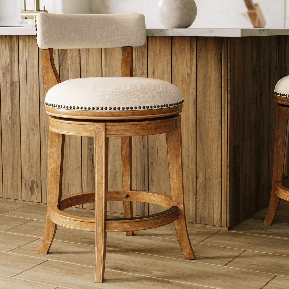 Taburete y asiento y respaldo tapizados