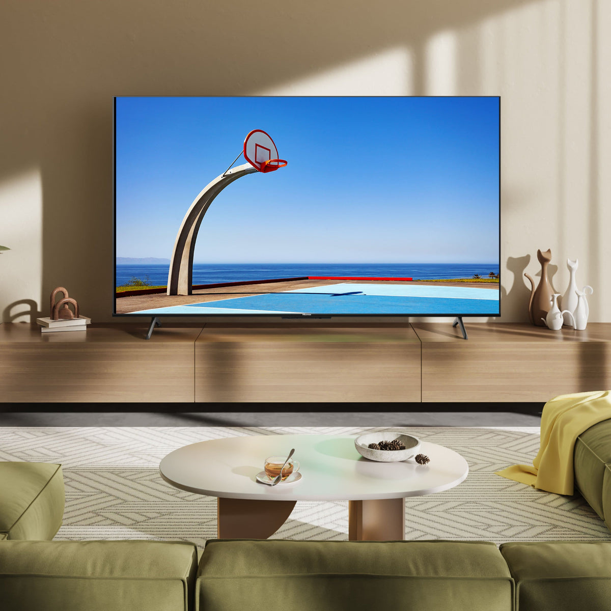 Hisense - 65" Class U6 Series Mini-LED 4K UHD QLED Smart Google TV (2024)