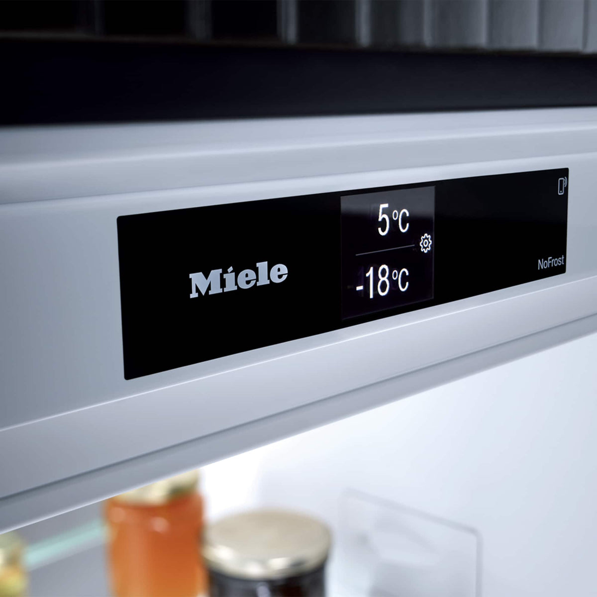 Miele - KFN 7795 D 24" 8.7 Cu. Ft. Built-In Refrigerator-Freezer with PerfectFresh Active, IceMaker and WiFi - Custom Panel Ready