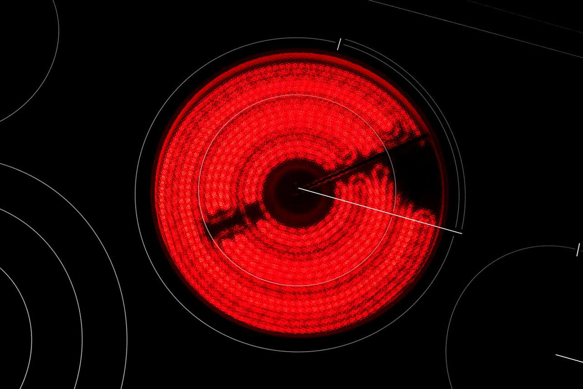 JennAir - 30 in. Wide 4 Element JX3 Euro-Style Built-In Electric Cooktop - Black