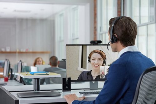 Logitech - Brio Ultra HD Pro 4096 x 2160 Business Webcam with RightLight 3 and Noise-Cancelling Dual Mics - Black