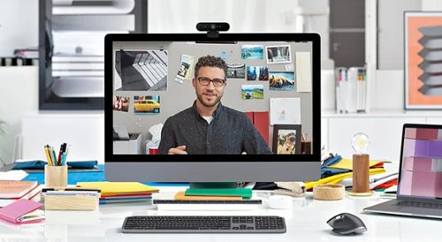 Logitech - Brio Ultra HD Pro 4096 x 2160 Business Webcam with RightLight 3 and Noise-Cancelling Dual Mics - Black