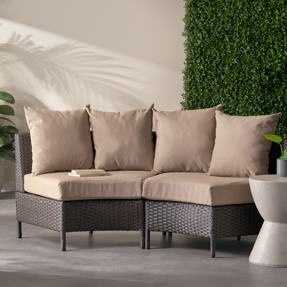 Pt Limon - Modern Outdoor Single Sofa