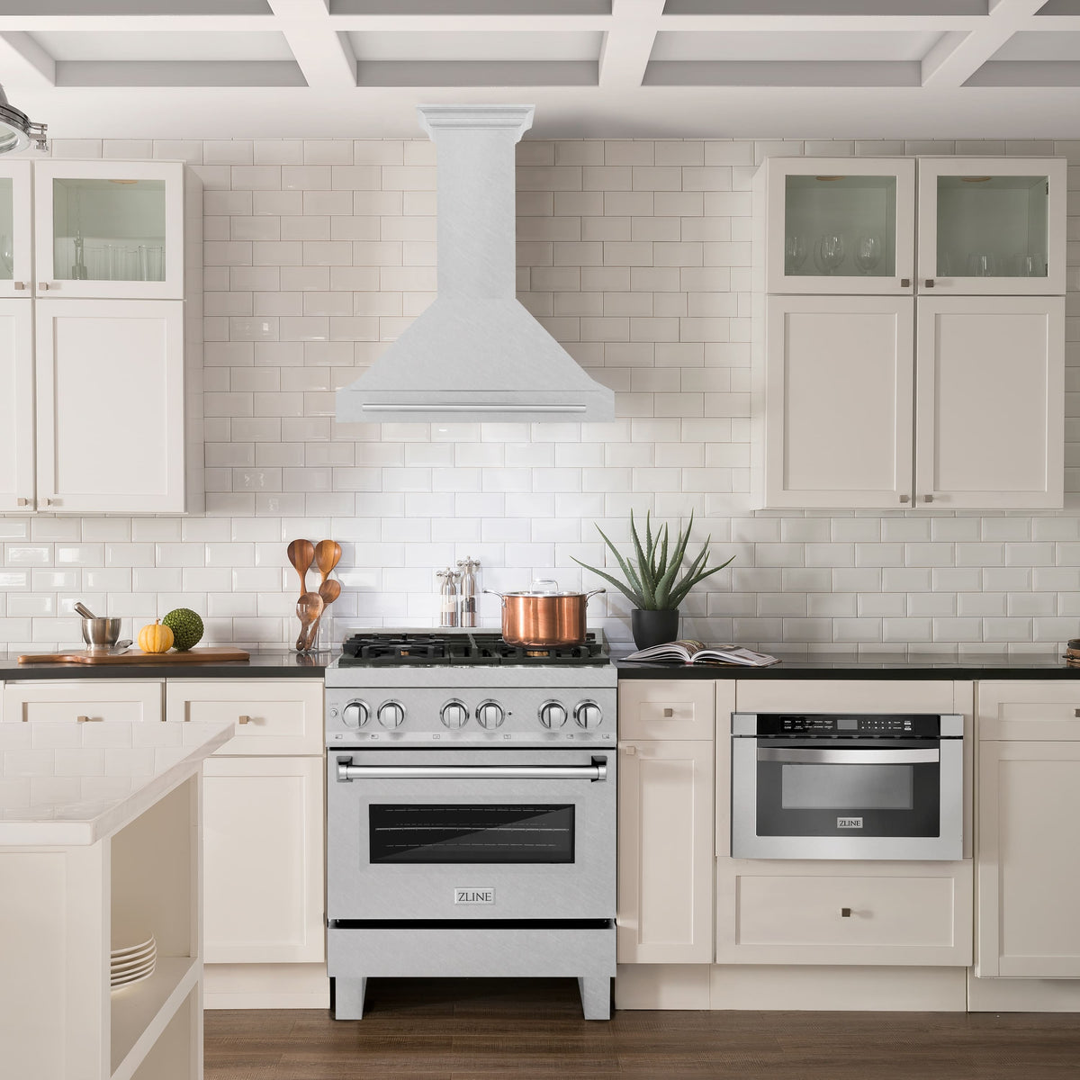 ZLINE - 30 inches - Externally Vented - Wall Range Hood - Stainless Steel