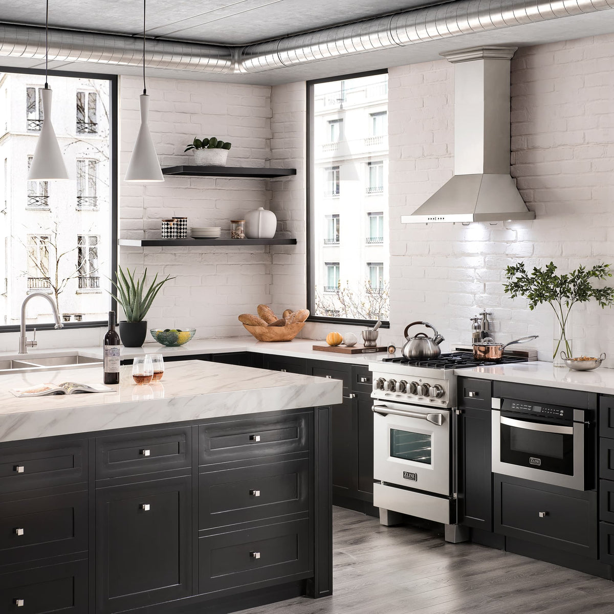 ZLINE - 24 inches - Externally Vented - Wall Range Hood - Stainless Steel