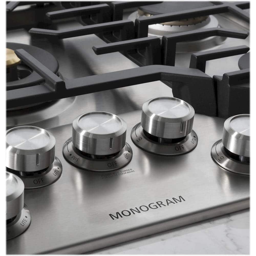 Monogram - 30" Built-In Gas Cooktop with 5 burners and Sapphire Glass Precision Knobs - Stainless Steel