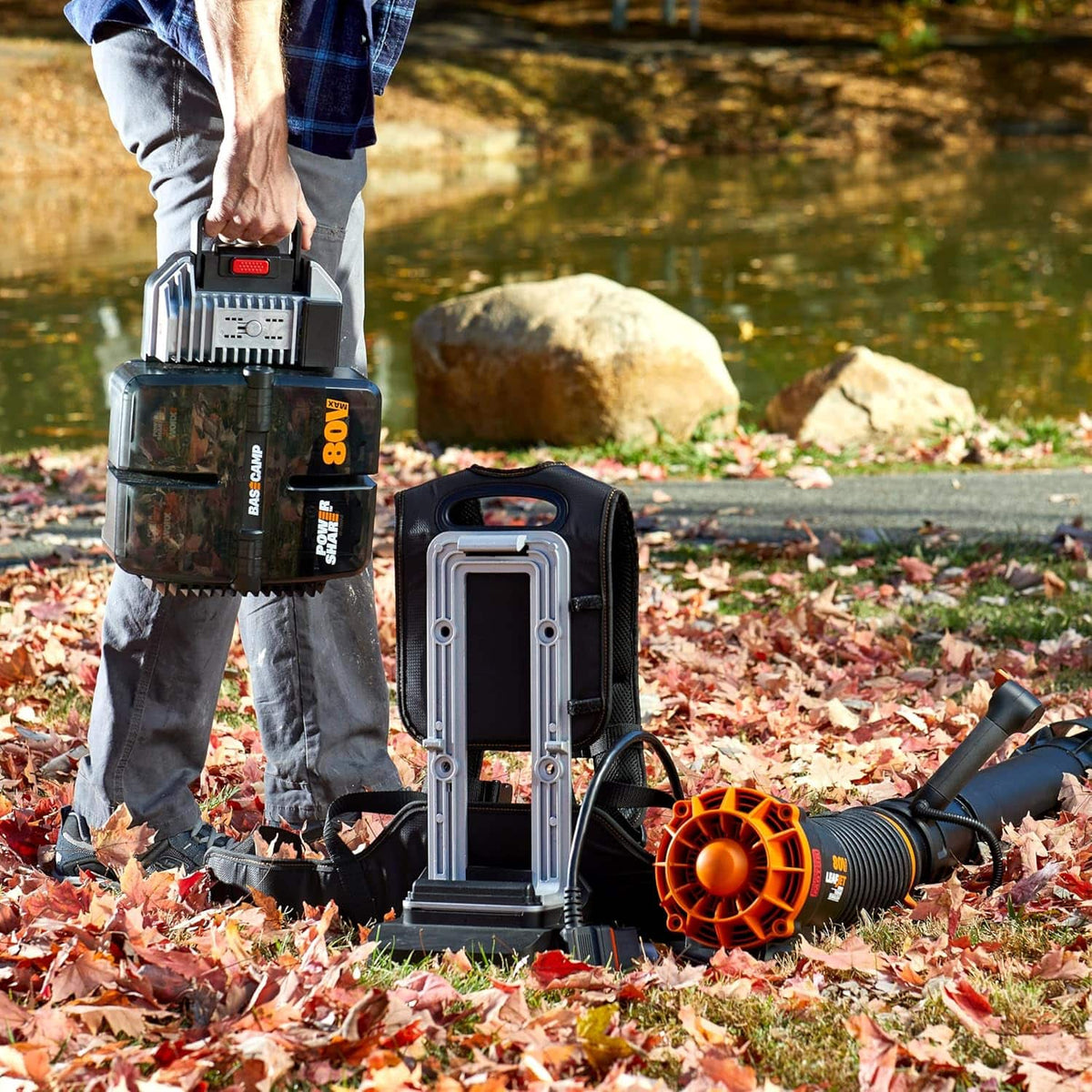 WORX - Nitro 80V LEAFJET Cordless Backpack Leaf Blower, 800 CFM - 150 MPH (4 x 5.0 Ah Batteries & 1 Basecamp Charger Included) - Black