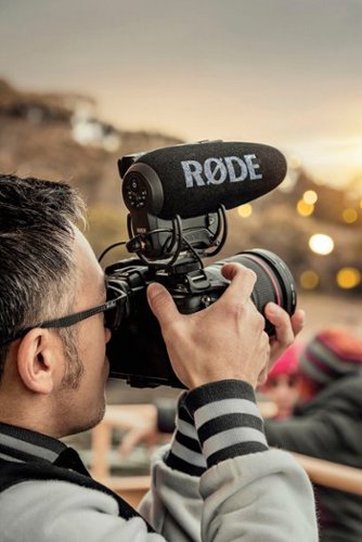 RØDE - VIDEOMIC PRO+ Premium On-Camera Microphone - Black