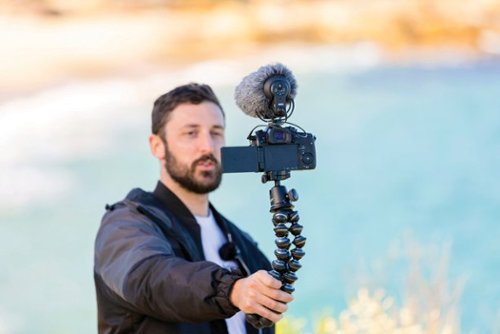 RØDE - VIDEOMIC PRO+ Premium On-Camera Microphone - Black