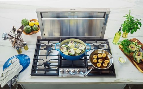 Thermador - Masterpiece 36" Built-In Gas Cooktop with 5 Pedestal Star Burners and ExtraLow Slect and LP Conversion - Stainless Steel