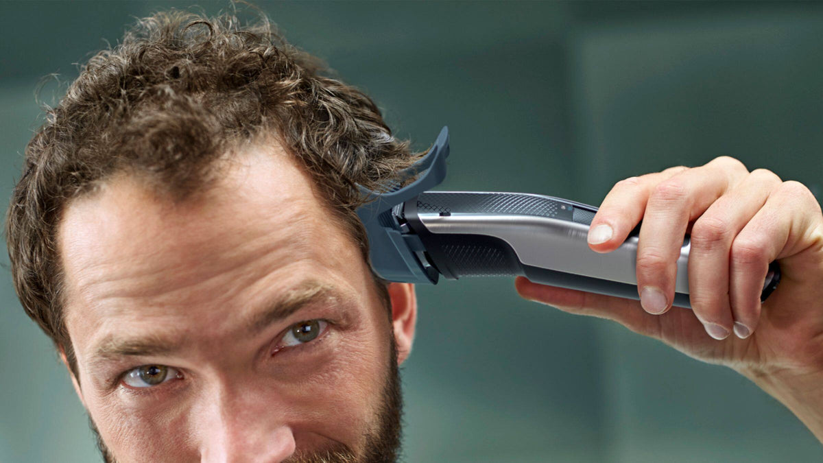 Philips Norelco - Beard and Hair Trimmer Series 5500, BT5511/49 - Black/Silver