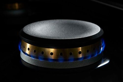 JennAir - 36 in. Wide 4 Burner NOIR 5.1 Cu. Ft. Self-Cleaning Freestanding Dual Fuel Convection Range - Stainless Steel