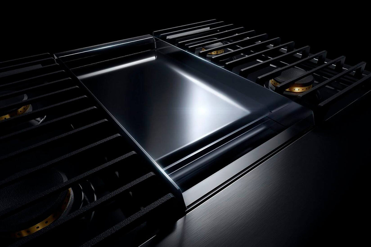 JennAir - 36 in. Wide 4 Burner NOIR 5.1 Cu. Ft. Self-Cleaning Freestanding Dual Fuel Convection Range - Stainless Steel