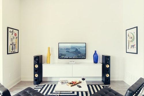 Bluesound - VAULT 2i 2TB Streaming Media Player - White