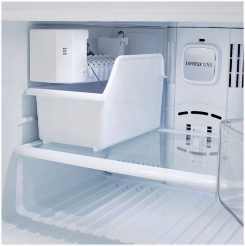 LG - 30-in Wide 20.2 Cu. Ft. Top Freezer Refrigerator - Stainless Steel