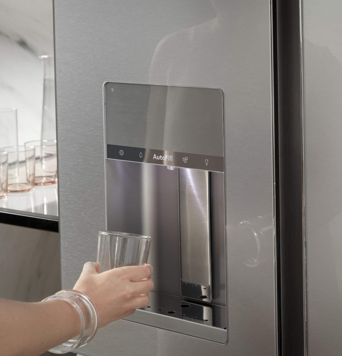Café - 36 in. Wide 27.8 Cu. Ft. 4-Door French Door Smart Refrigerator with Convertible Drawer with Soft Freeze - Platinum Glass