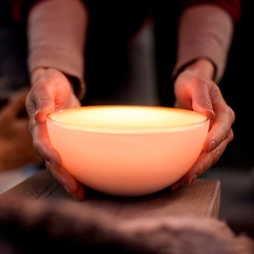 Philips - Hue Go Bluetooth Table Lamp - White and Color Ambiance