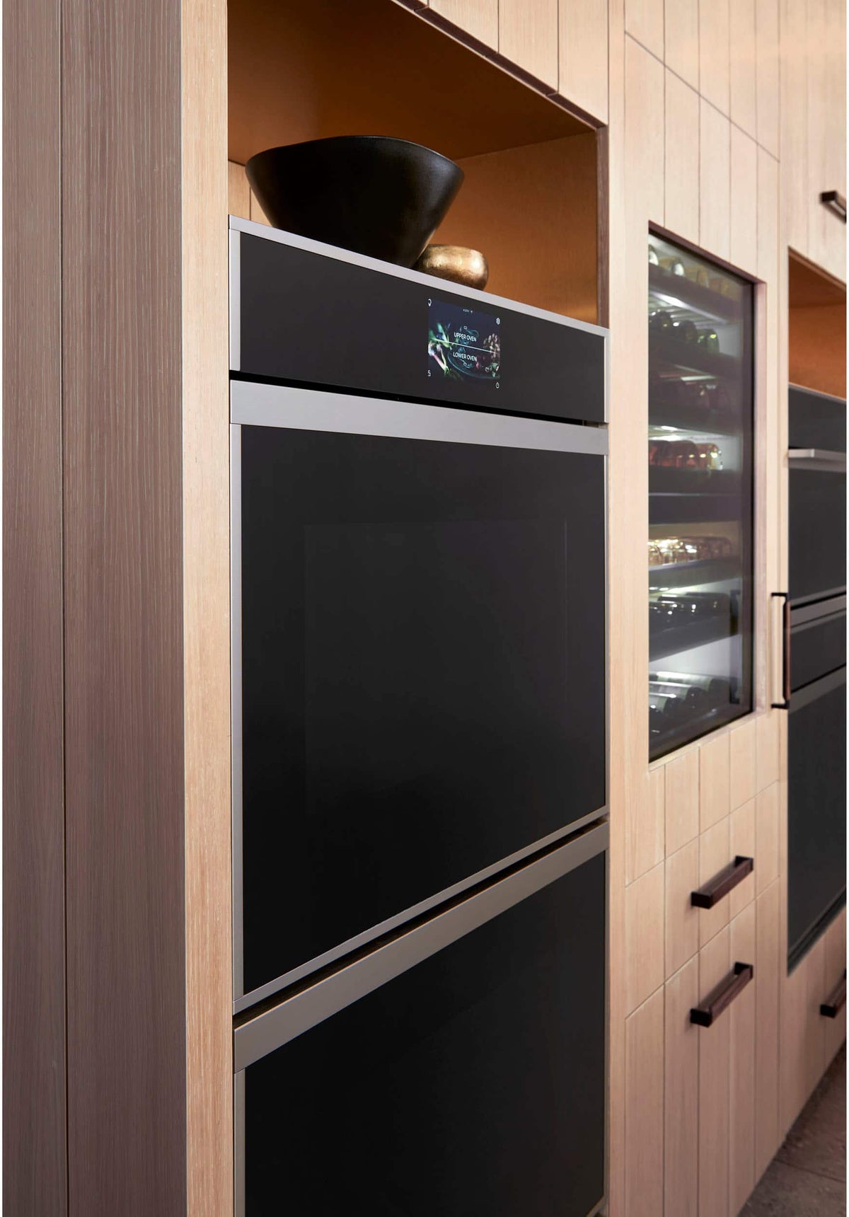 Monogram - 30" Built-In Single Electric Convection Wall Oven with Precision Cooking and LCD Controls - Stainless Steel
