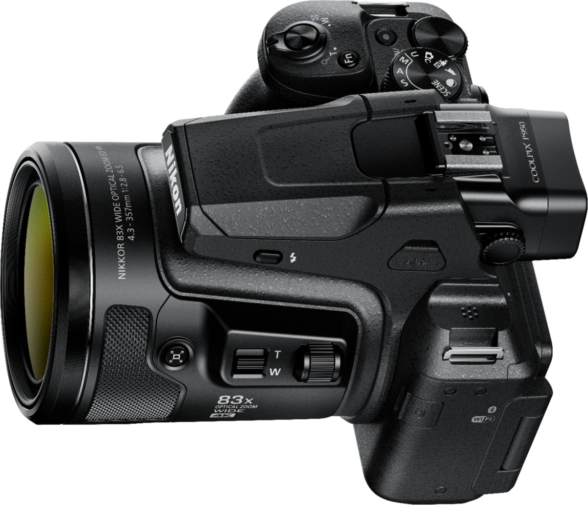 Nikon - Coolpix P950 16.0-Megapixel Digital Camera - Black