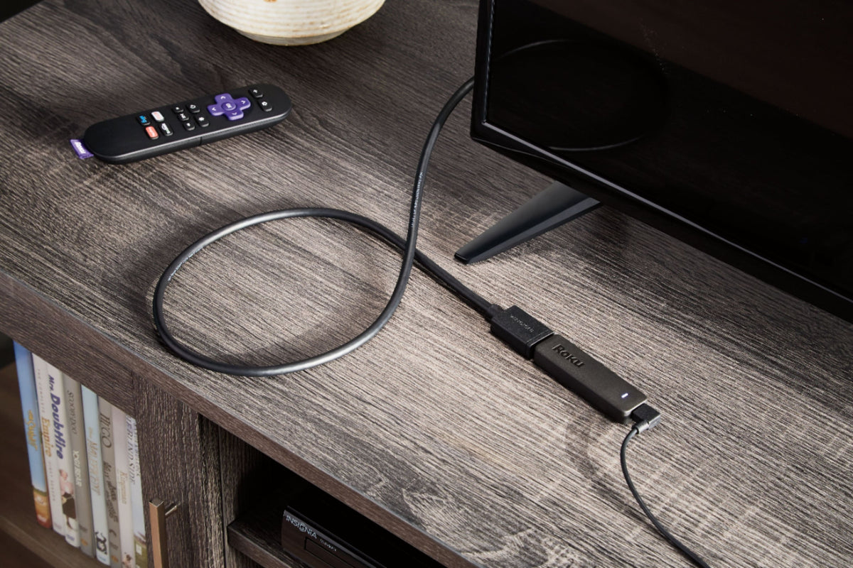 Insignia™ - 3' HDMI Cable Extender - Black