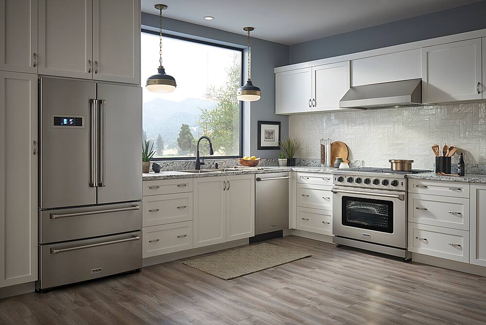 Thor Kitchen - 36 in. Wide 6 Burner 6.0 cu. ft. Freestanding Gas Convection Range with Storage - Stainless Steel