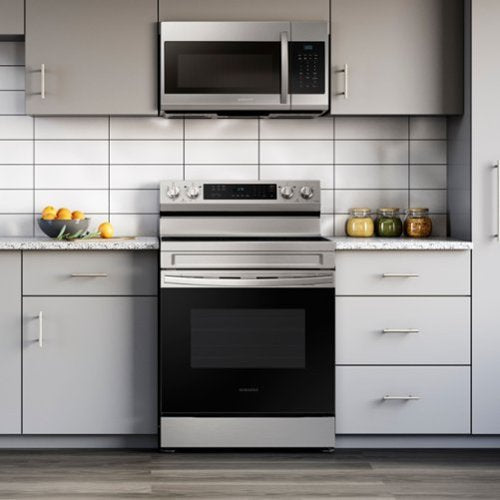 Samsung - 30 in. Wide 5 Elements 6.3 cu. ft. Freestanding Electric Range with Rapid Boil, WiFi & Self Clean - Stainless Steel