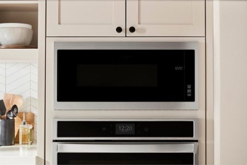 Whirlpool - 1.1 Cu. Ft. Built-In Microwave with Slim Trim Kit - Stainless Steel