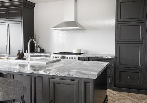 Zephyr - 30 inches - Convertible - Wall Range Hood - Stainless Steel