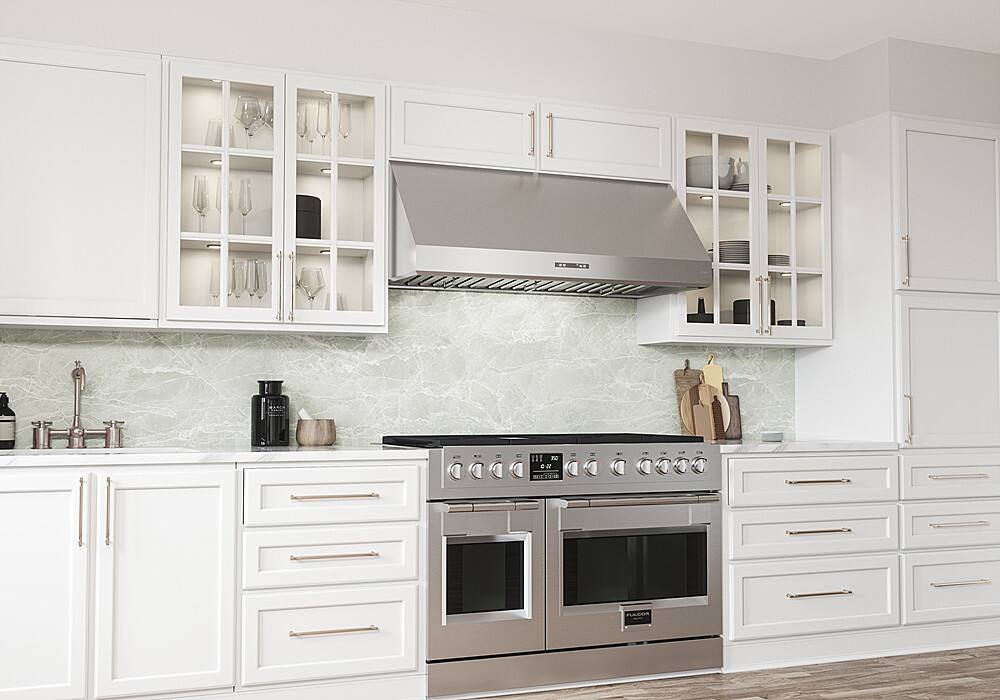 Zephyr - 30 inches - Convertible - Wall Range Hood - Stainless Steel
