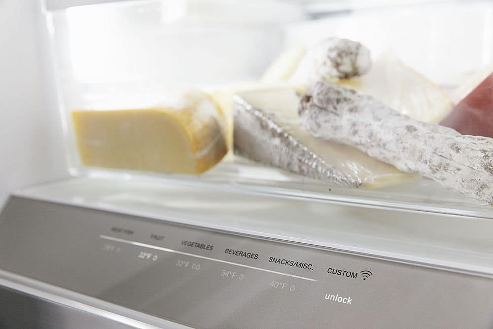 Thermador - Masterpiece Series 36 in. Wide 20.8 Cu. Ft. French Door Bottom Freezer Smart Counter-Depth Smart Refrigerator - Stainless Steel