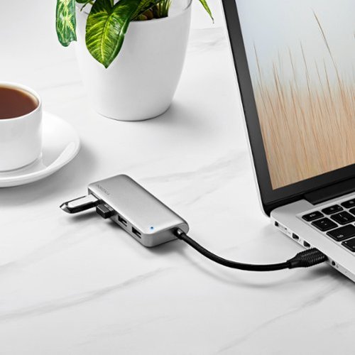 Insignia™ - 4-Port USB 3.0 Hub - Gray