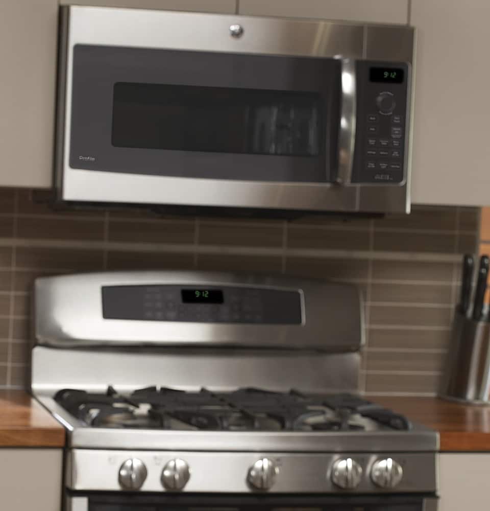 GE Profile - 1.7 Cu. Ft. Convection Over-the-Range Microwave with Advantium Technology - Stainless Steel