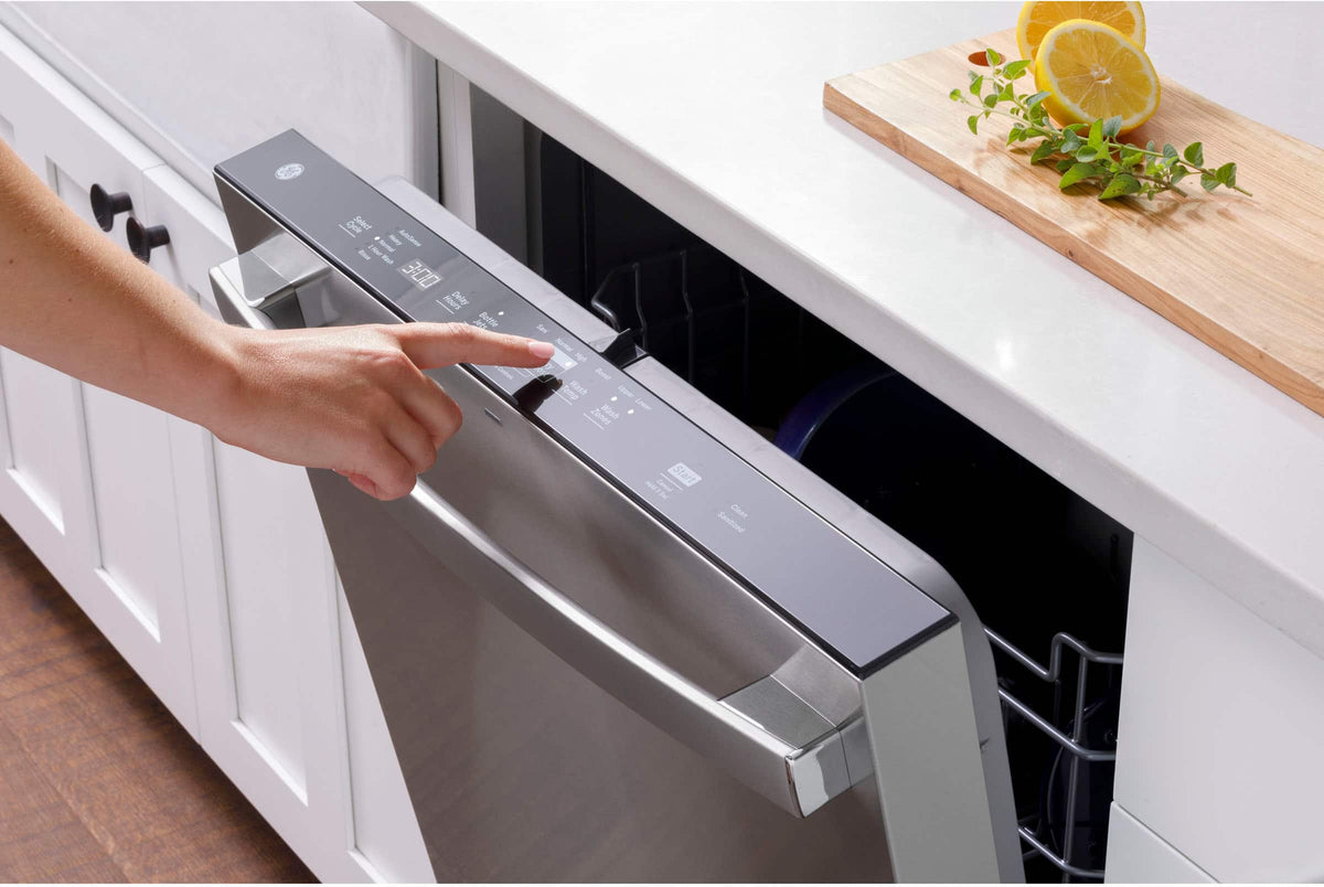 GE - 24" Top Control Built-In Plastic Tub Dishwasher with 3rd Rack, Bottle Jets and 50 dBA - Stainless Steel