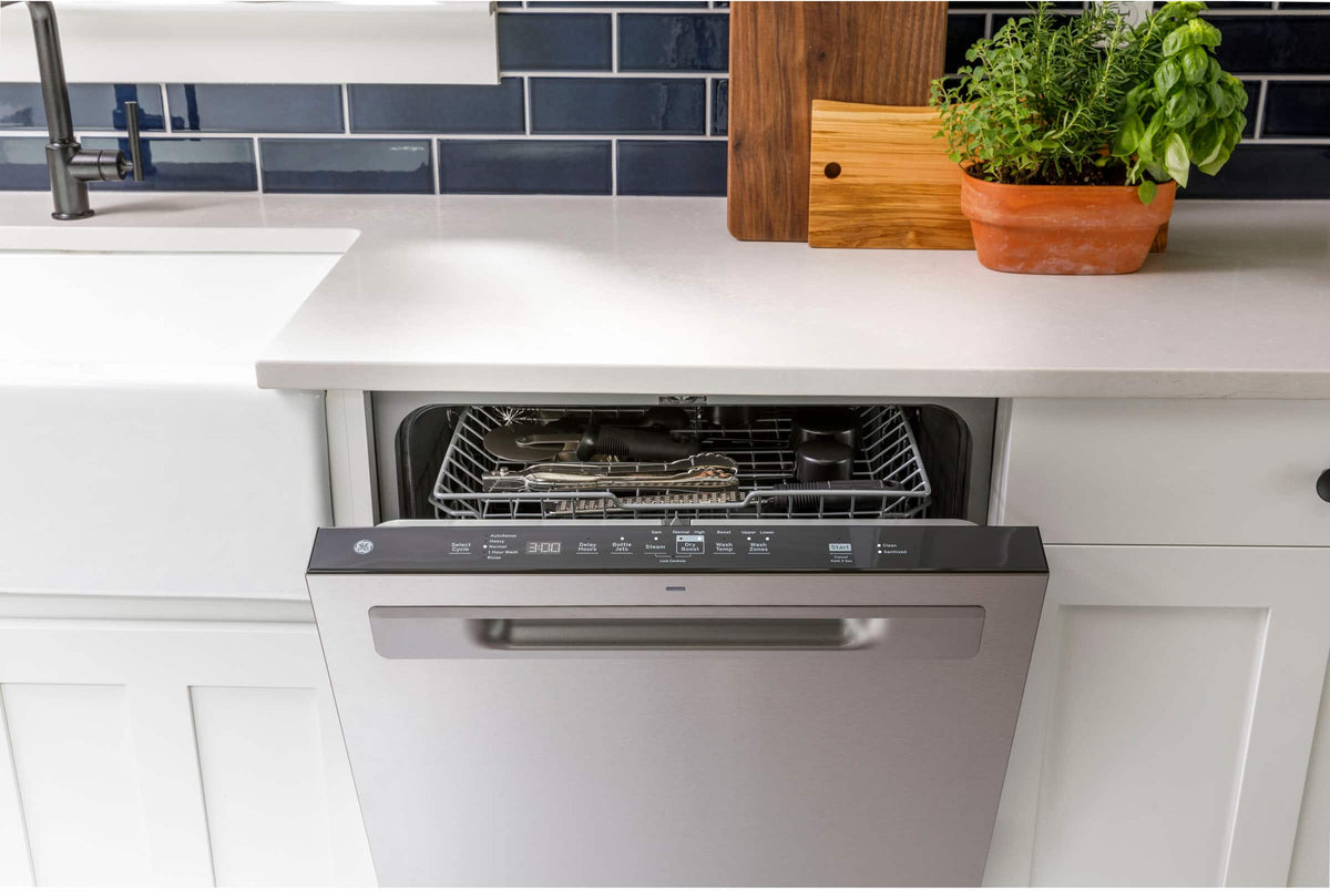 GE - 24" Top Control Built-In Plastic Tub Dishwasher with 3rd Rack, Bottle Jets and 50 dBA - Stainless Steel