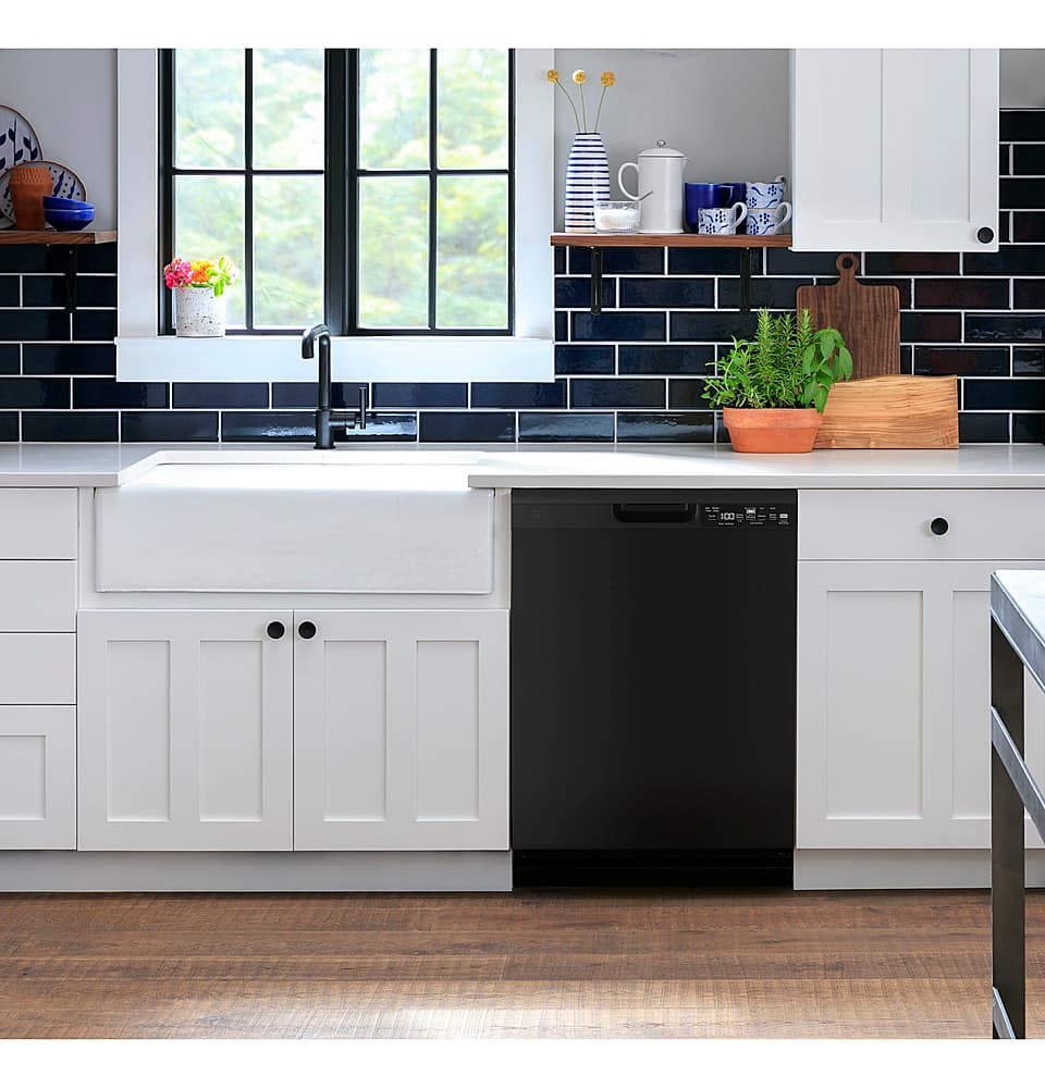 GE - 24" Front Control Built-In Plastic Tub Dishwasher with Steam + Sanitization and 52 dBA - Black
