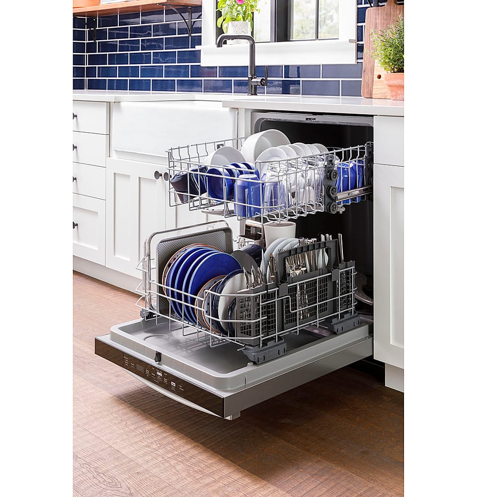 GE - 24" Front Control Built-In Plastic Tub Dishwasher with Steam + Sanitization and 52 dBA - Black