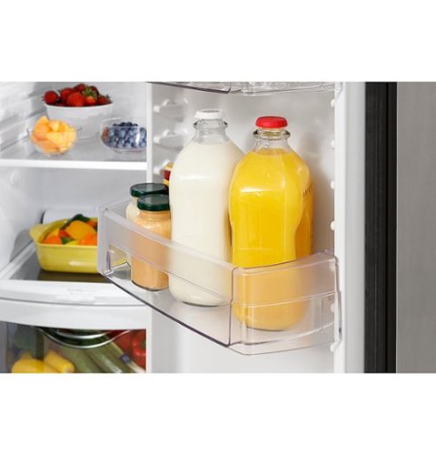 GE - 33 in. Wide 23.2 Cu. Ft. Side-by-Side Refrigerator with External Ice & Water Dispenser - High Gloss Black