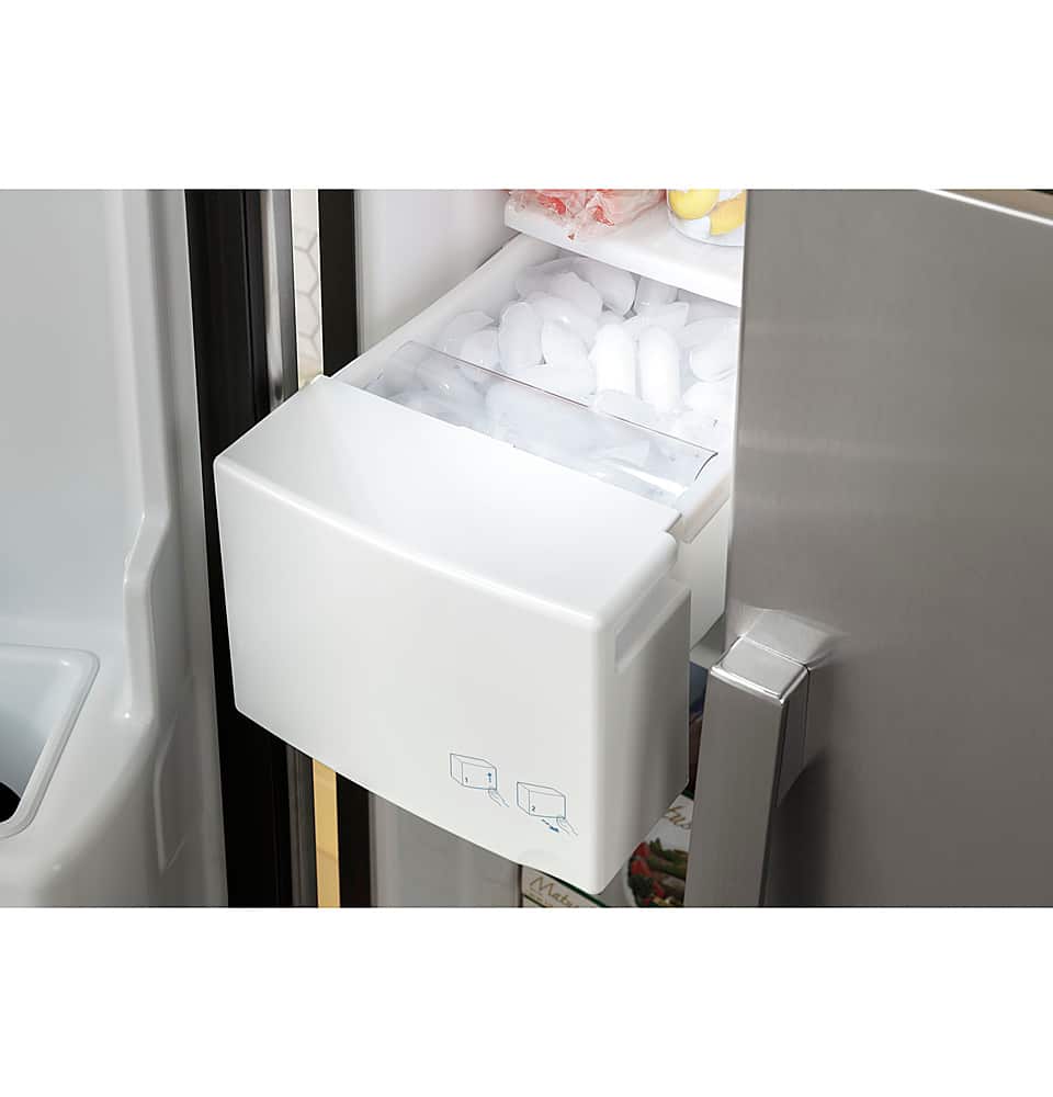 GE - 33 in. Wide 23.2 Cu. Ft. Side-by-Side Refrigerator with External Ice & Water Dispenser - High Gloss Black