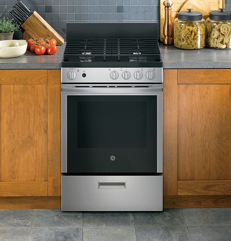 GE - 24 in. Wide 4 Burners 2.9 Cu. Ft. Freestanding Gas Range - Stainless Steel