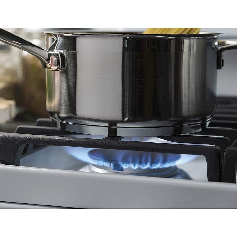 GE - 30 in. Wide 5 Burners 5.0 Cu. Ft. Freestanding Gas Range - White