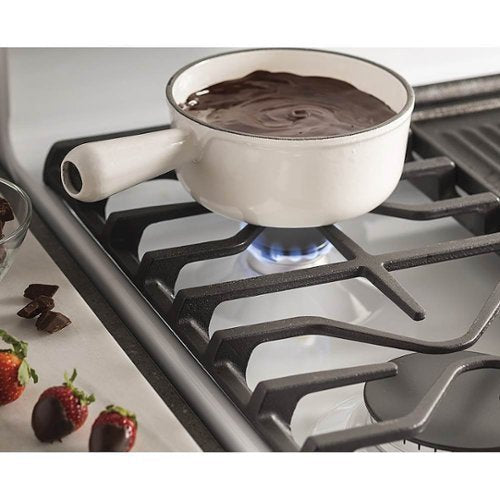 GE - 30 in. Wide 5 Burners 5.0 Cu. Ft. Freestanding Gas Range - White