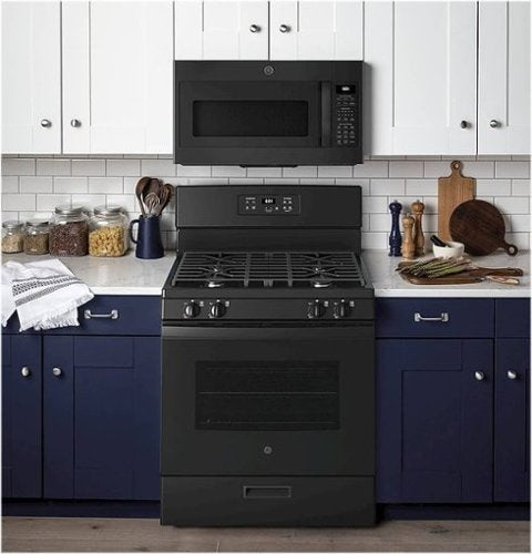 GE - 30 in. Wide 4 Burners 4.8 Cu. Ft. Freestanding Gas Range - Black
