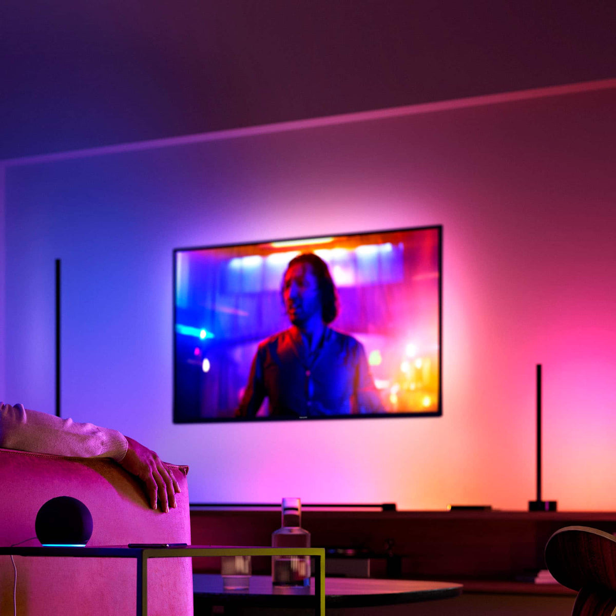 Philips - Hue Gradient Signe Table Lamp - Black