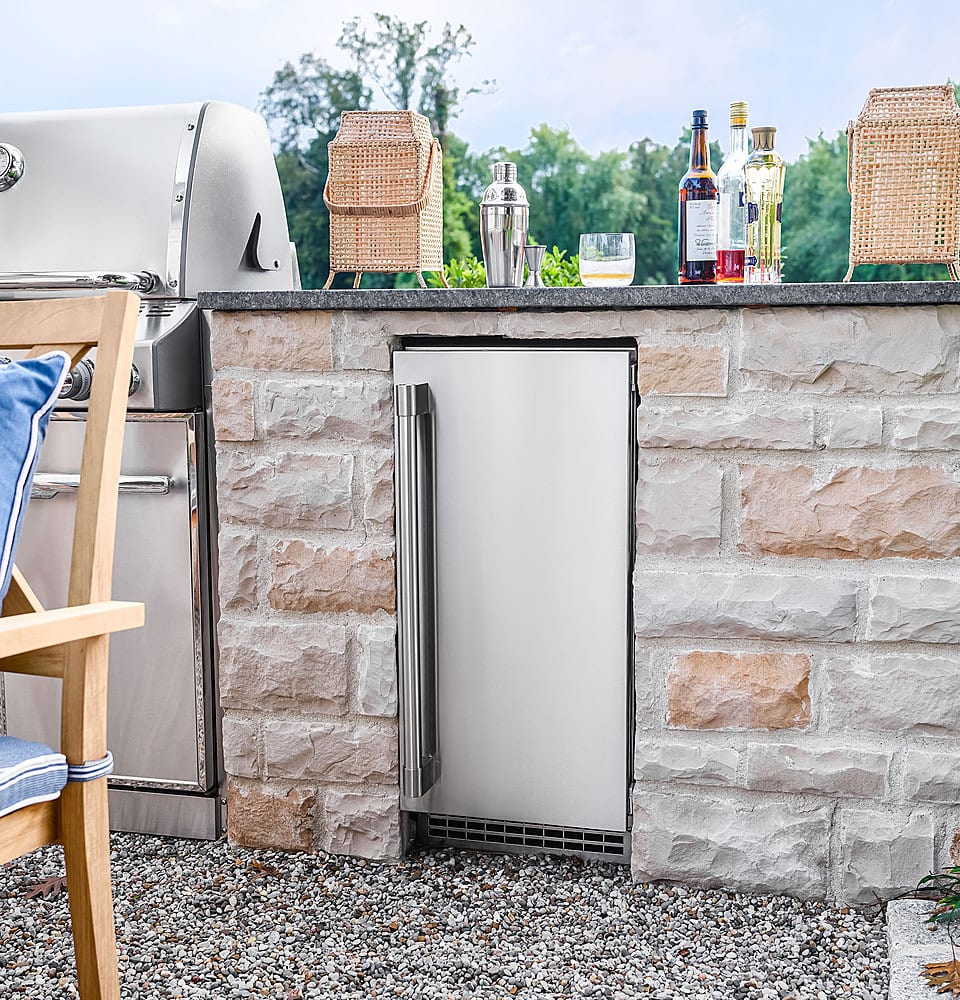 GE Profile - 15" 26-Lb. Freestanding Icemaker with Gourmet Clear Ice - Custom Panel Ready