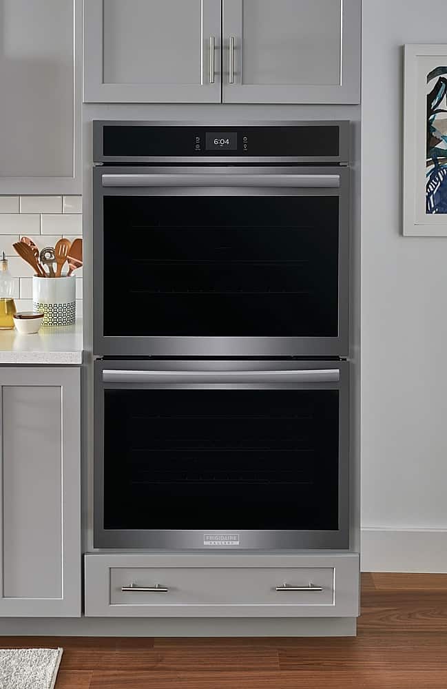 Frigidaire - Gallery 30" Double Electric Wall Oven with Total Convection - Black Stainless Steel