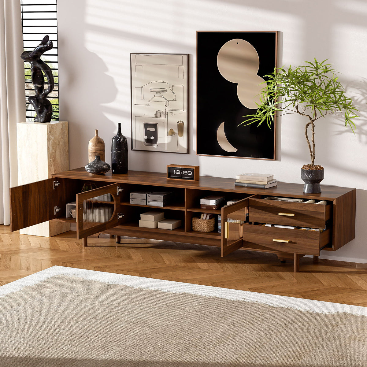 Mueble de TV moderno con puertas de cristal estriado y 2 cajones