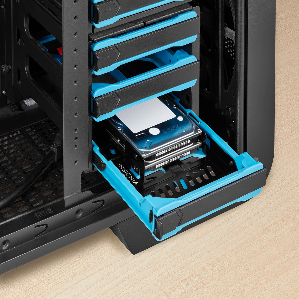 Insignia™ - Dual Drive Mount for 2.5” SATA, SSDs or Hard Drives - Black