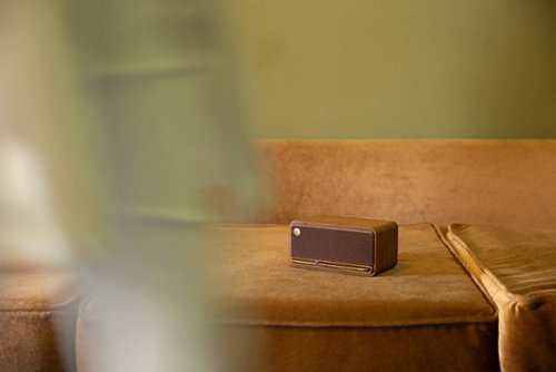 Edifier - MP230 Portable Bluetooth Speaker - Wood